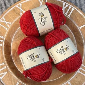 Yarn Bee comfy Classic Red Yarn x3 skeins 3.5 oz each all Same dye lot